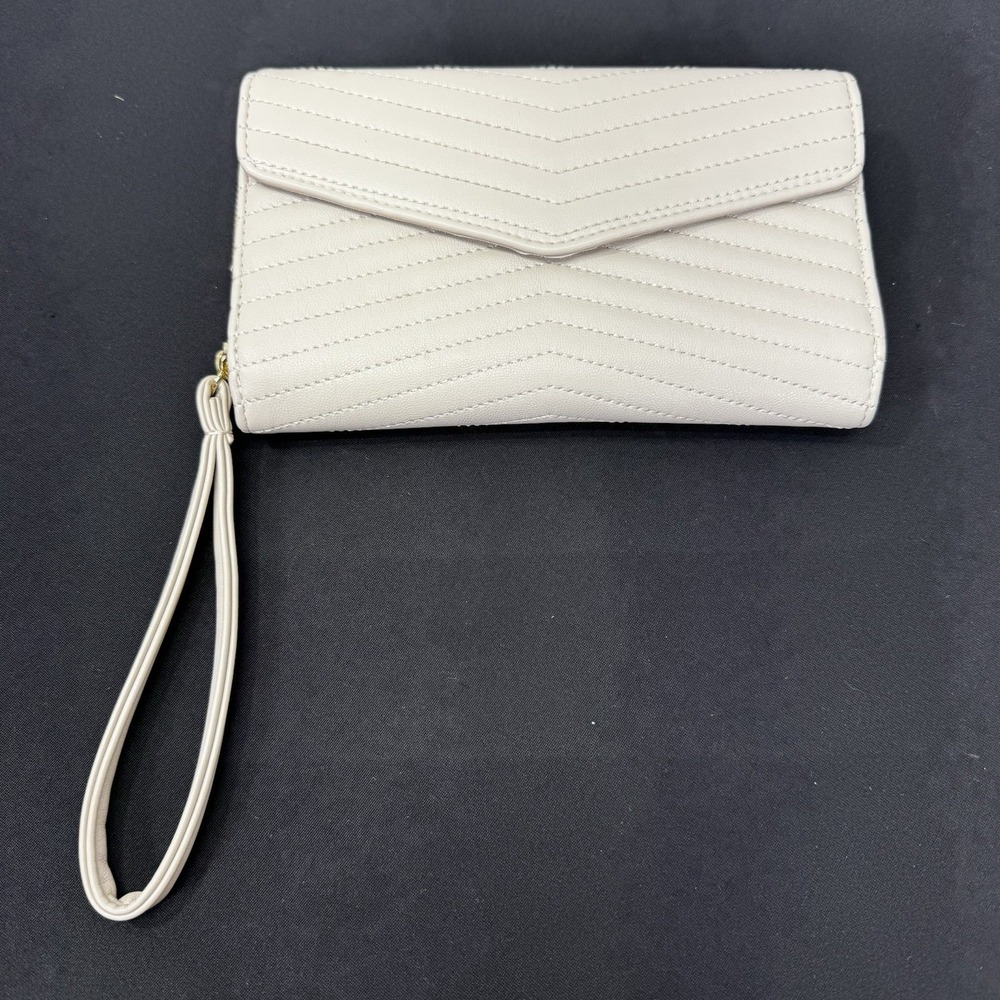 Time And Tru Womens Bulk Clutch Wallet Vinyl Cream Papyrus Beige Wristlet NWT‎